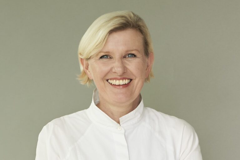 Ein Foto von der Frau Andrea Berlinger, VR-Präsidentin der Toggenburger Medizinaltechnikfirma Berlinger.